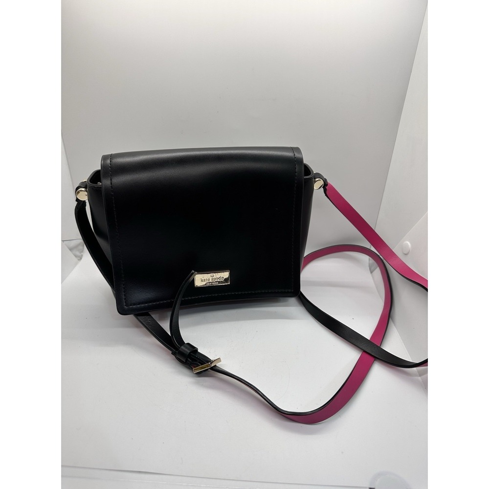 Kate Spade New York Avva Arbour Hill Black Leather Crossbody Pink Strap EUC!